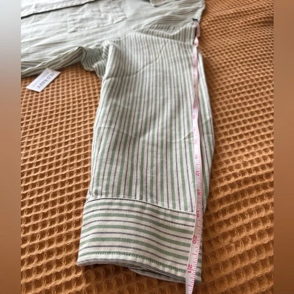 NWT Old Navy Cropped Button-Down White and Green Striped Shirt | Women’s XXL - Picture 10 of 16